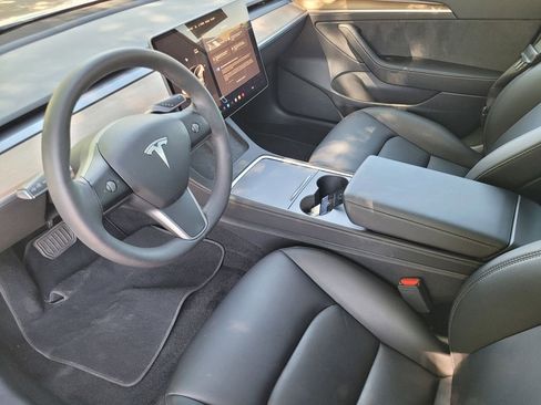 Used 2022 Tesla Model 3 Long Range AWD/4WD image 18