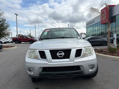 Used 2010 Nissan Frontier PRO-4X w/ Pro-4x Value Truck Pkg image 2