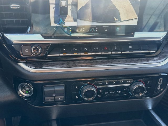 Used 2022 Chevrolet Silverado 1500 RST w/ Convenience Package II AWD/4WD image 11