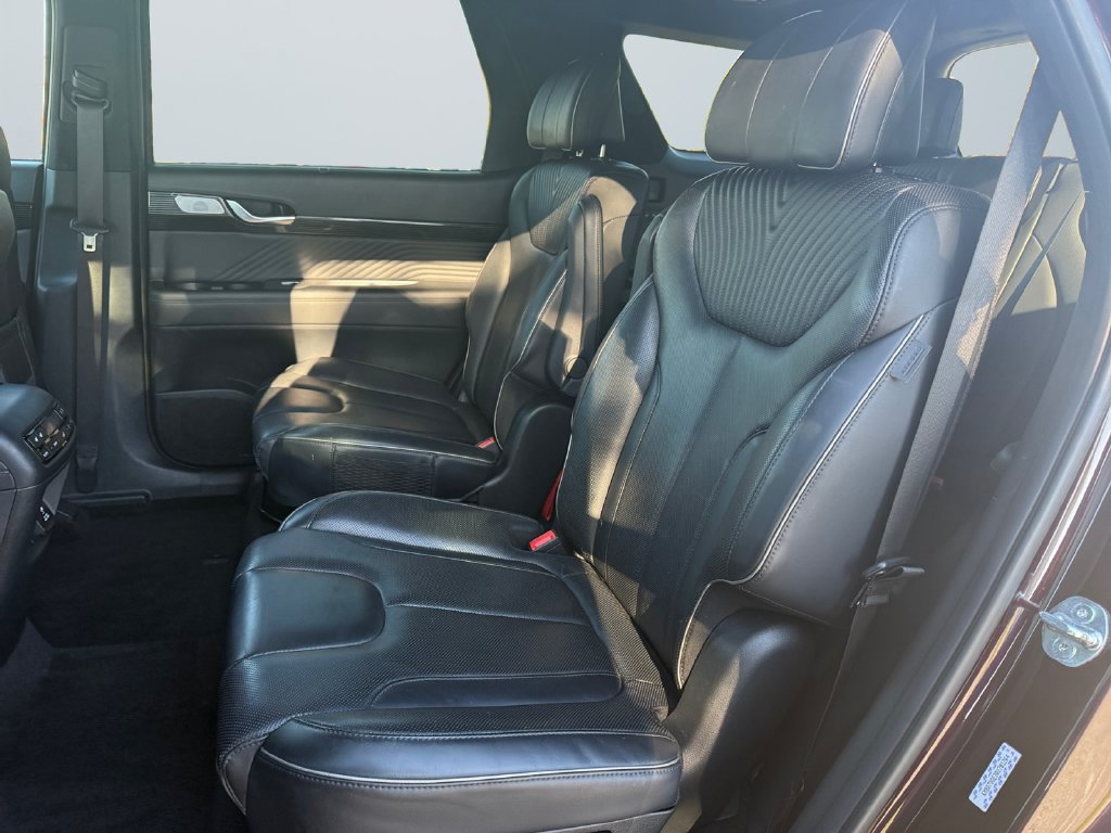Used 2024 Hyundai Palisade Calligraphy AWD/4WD image 13