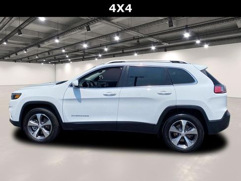 Used 2021 Jeep Cherokee Limited image 4