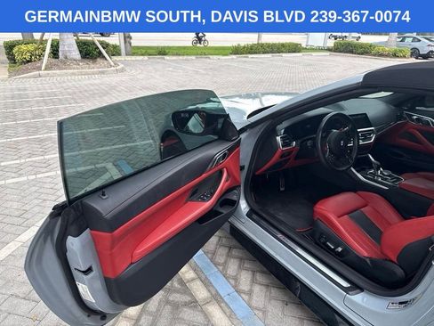 Used 2022 BMW M4 xDrive Competition AWD/4WD image 5