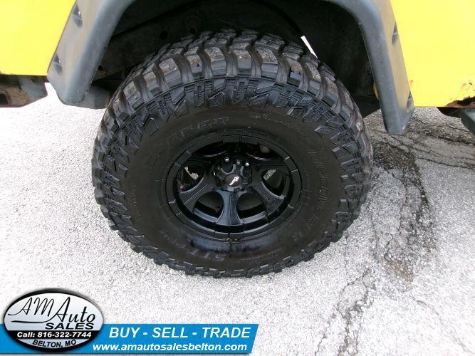 Used 2004 Jeep Wrangler 4WD image 17