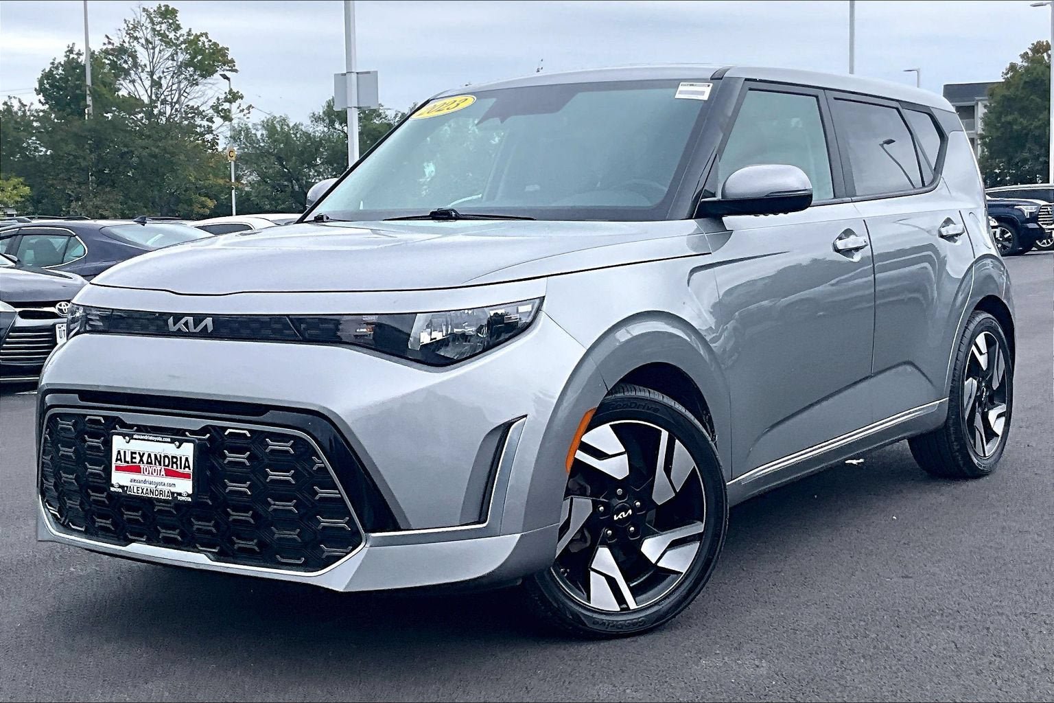 Used 2023 Kia Soul GT-Line FWD image 1
