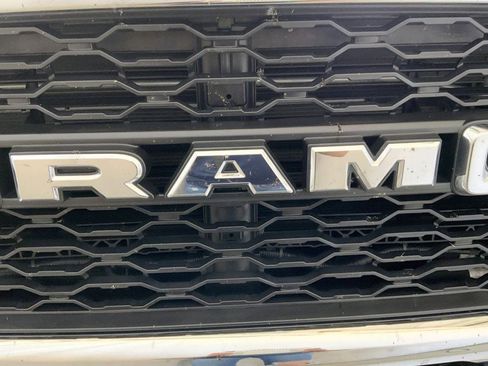Used 2024 RAM 2500 Tradesman w/ Chrome Appearance Group AWD/4WD image 27
