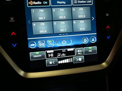 Used 2025 Subaru Crosstrek 2.5i Premium w/ Crosstrek Mirror Package image 31