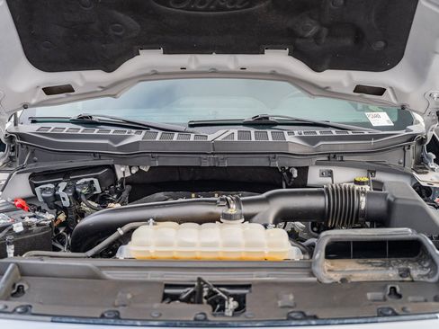 Used 2024 Ford F150 Lariat w/ FX4 Off-Road Package image 24