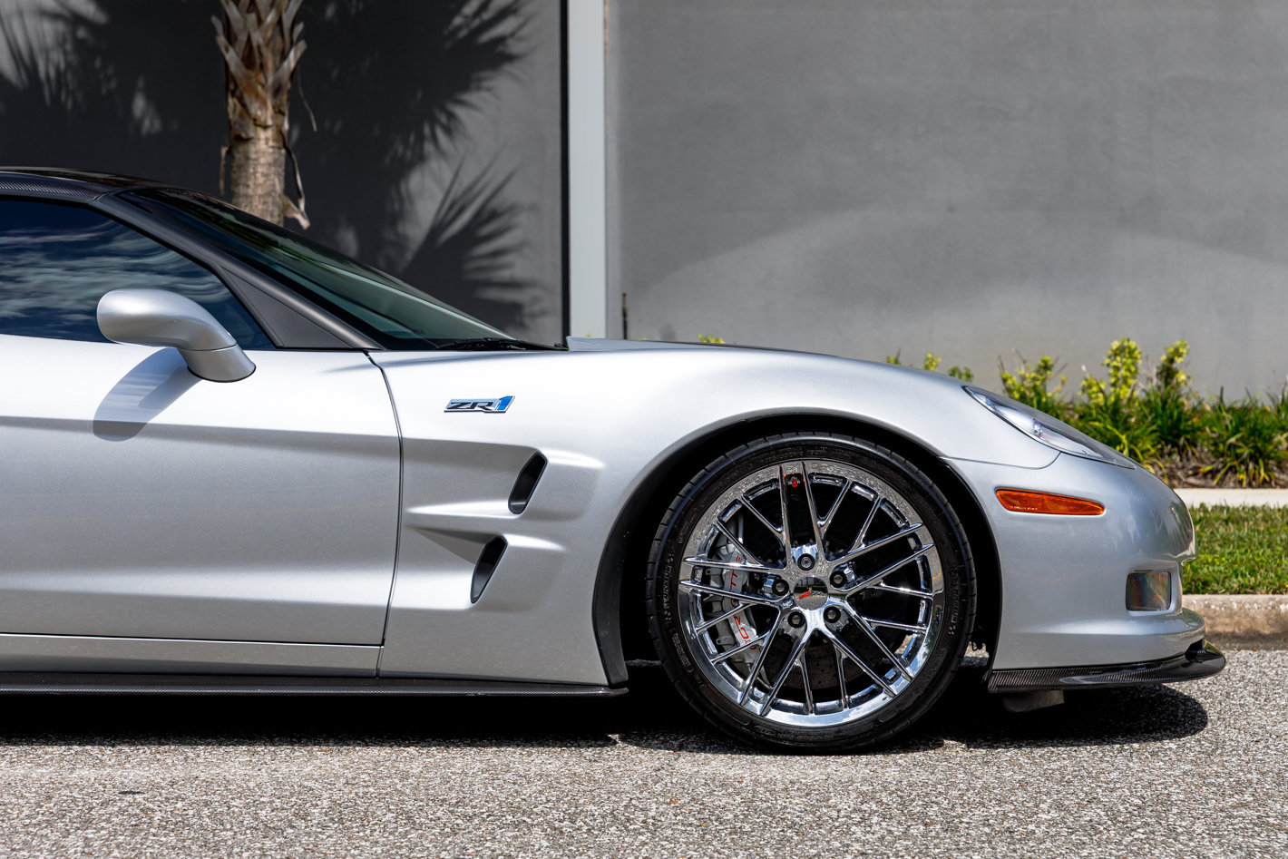 Used 2012 Chevrolet Corvette ZR1 w/ 3ZR Preferred Equipment Group RWD image 22
