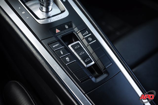Used 2015 Porsche 911 Turbo AWD/4WD image 20