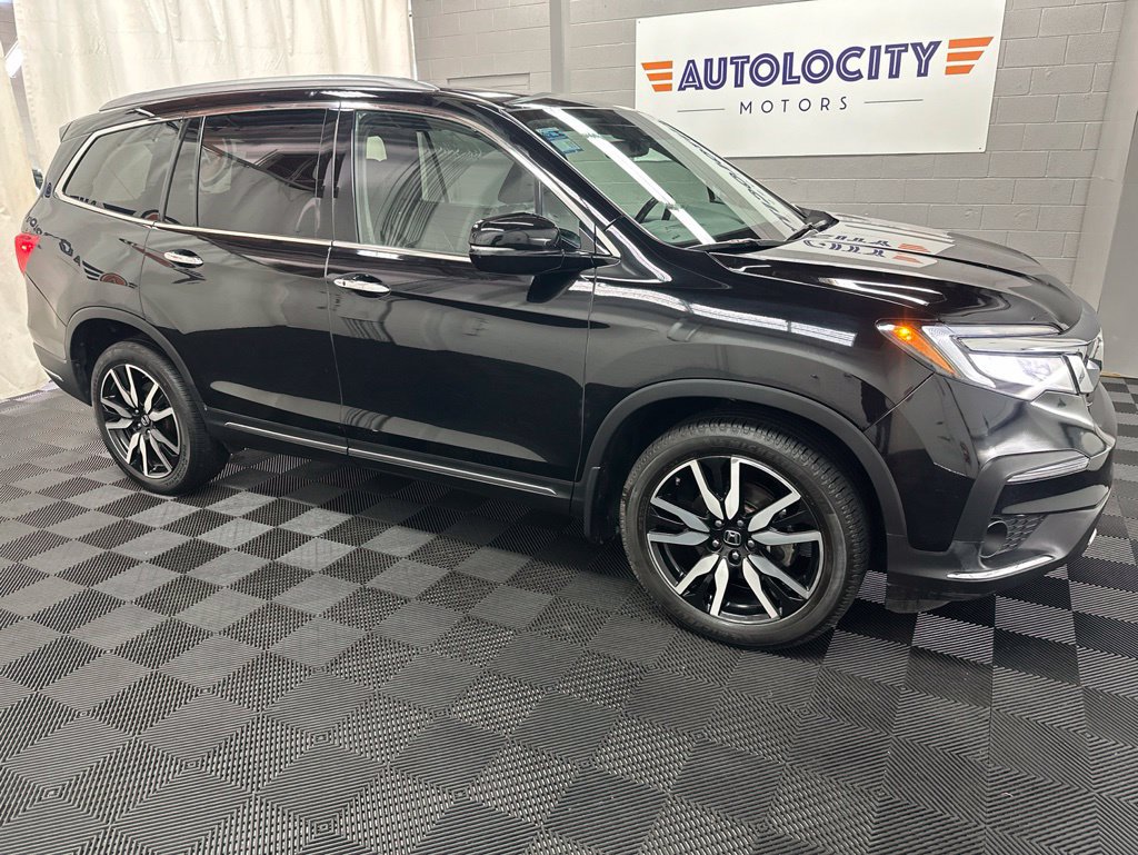 Used 2022 Honda Pilot Touring image 2