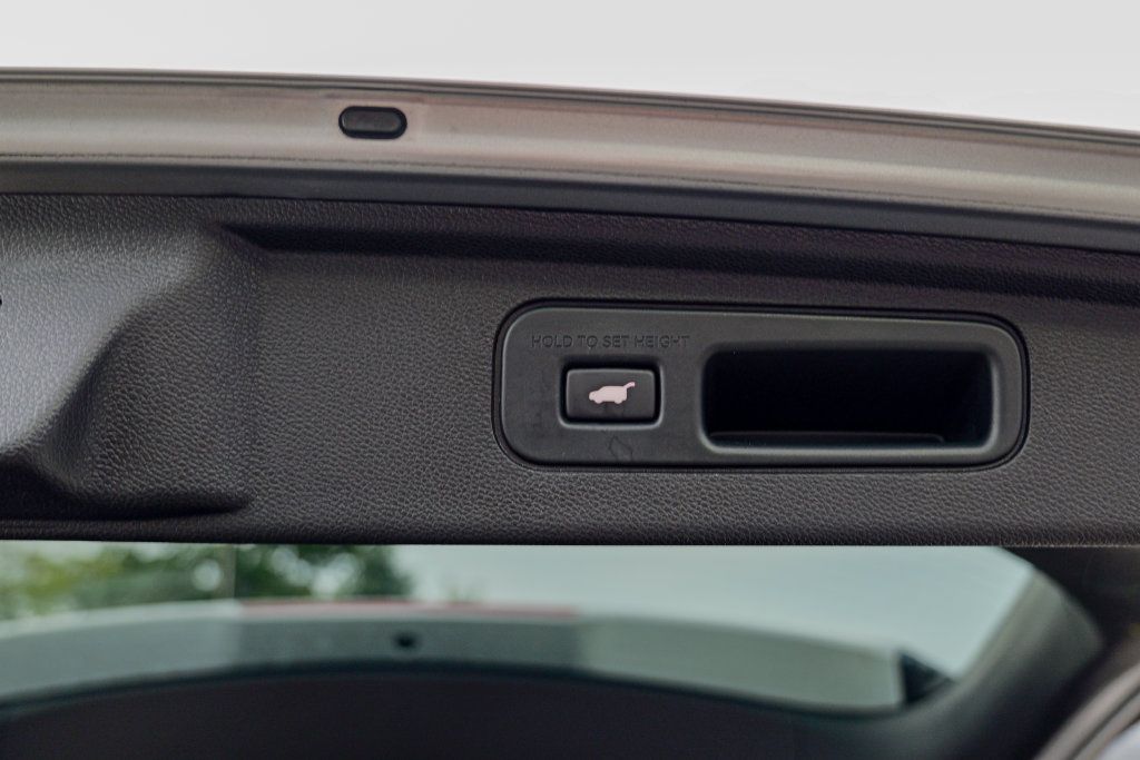 Used 2024 Honda Odyssey Elite image 64