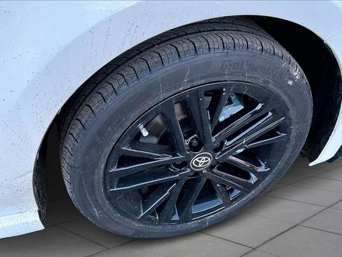 New 2026 Toyota Camry SE image 12