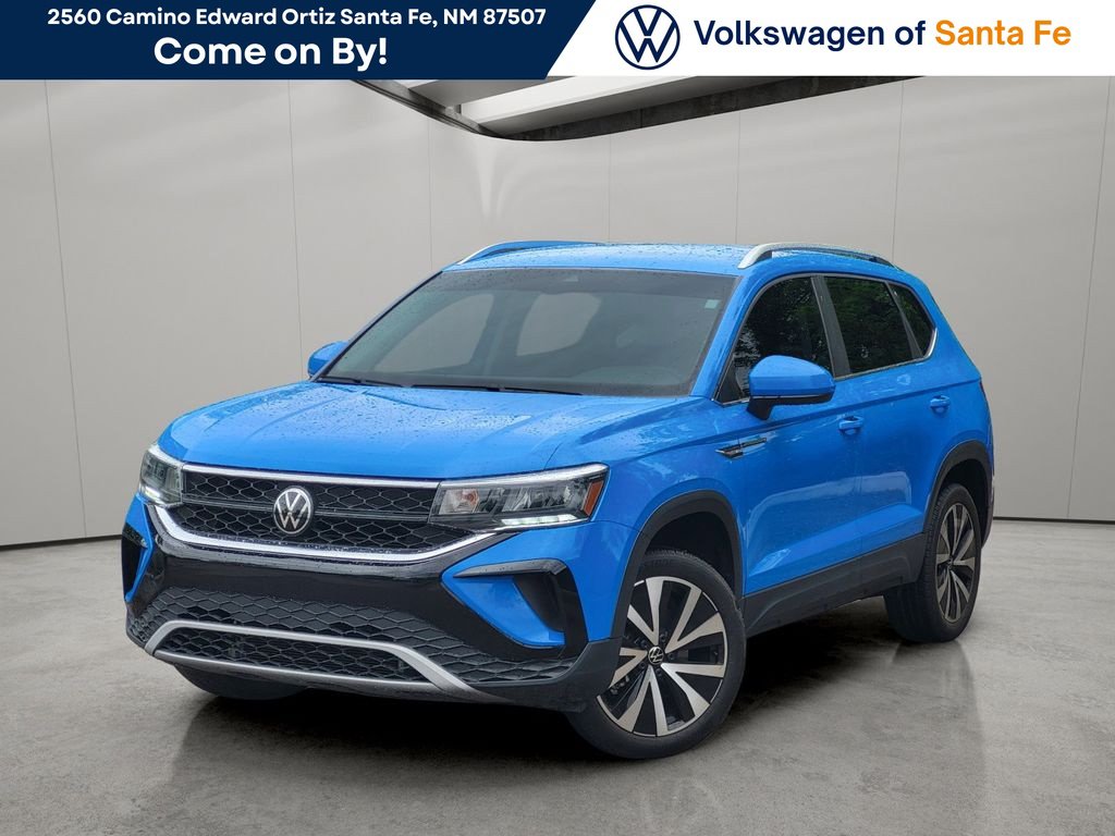 Used 2023 Volkswagen Taos SE FWD image 1