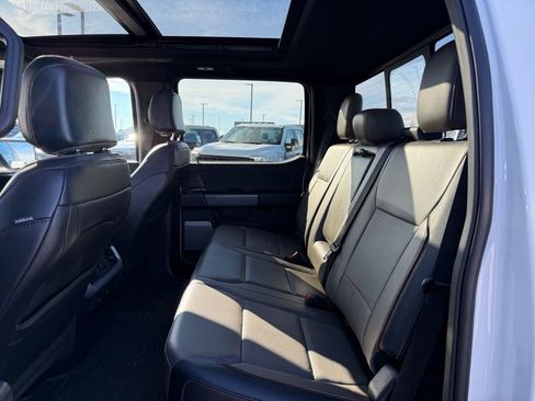 Used 2024 Ford F150 Lariat w/ FX4 Off-Road Package image 9