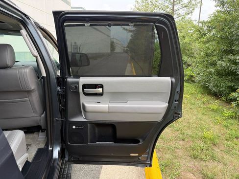 Used 2008 Toyota Sequoia Limited AWD/4WD image 31