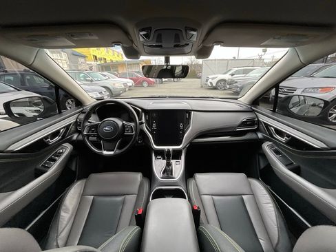 Certified 2022 Subaru Outback Onyx Edition XT w/ Popular Package #2 image 16