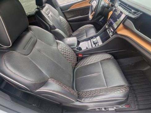 Used 2023 Jeep Grand Cherokee Summit image 18