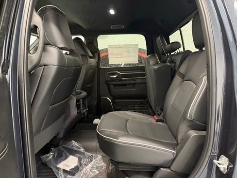 New 2026 RAM 3500 Laramie AWD/4WD image 12