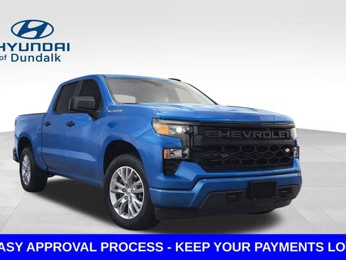 Used 2024 Chevrolet Silverado 1500 Custom AWD/4WD image 3