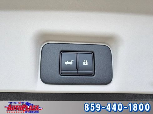Used 2024 Nissan Ariya FWD image 41