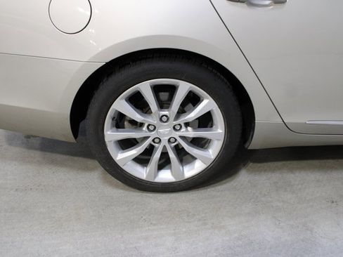 Used 2016 Cadillac XTS Luxury image 9