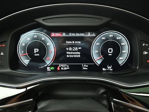 Used 2025 Audi Q7 3.0T Premium Plus AWD/4WD image 36