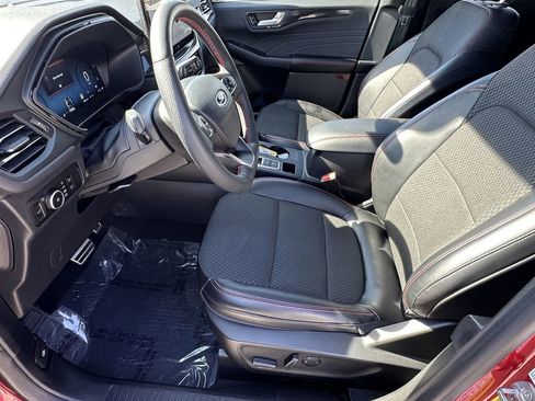 Used 2023 Ford Escape ST-Line Select w/ Tech Pack #2 image 9