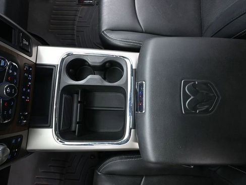 Used 2016 RAM 1500 Laramie w/ Convenience Group image 35