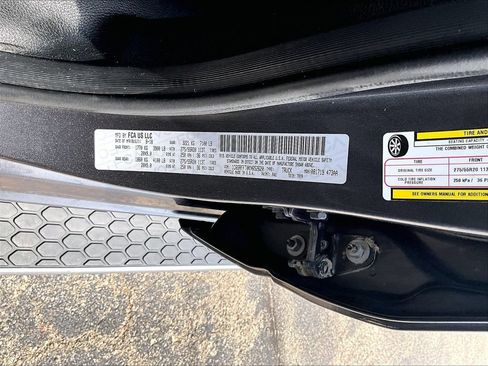 Used 2019 RAM 1500 Big Horn AWD/4WD image 23