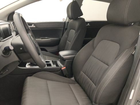 Used 2021 Kia Sportage LX FWD image 17