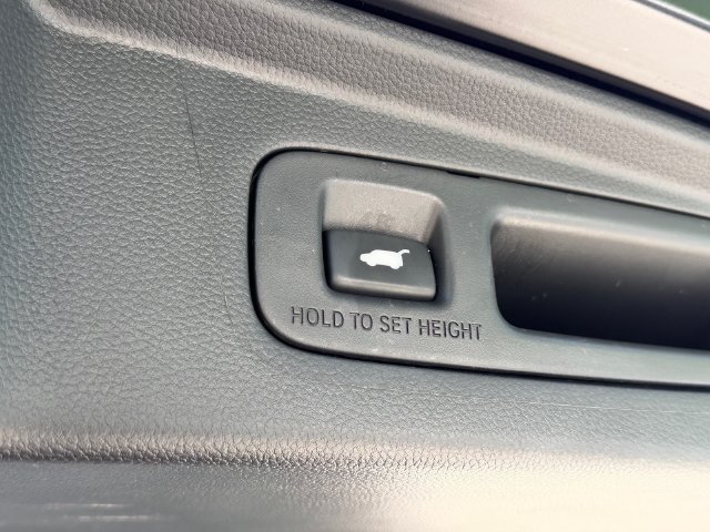 Used 2024 Honda CR-V EX-L image 16