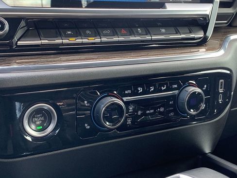 Used 2023 Chevrolet Silverado 1500 RST image 10