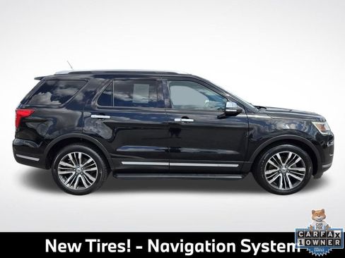 Used 2018 Ford Explorer Platinum AWD/4WD image 10