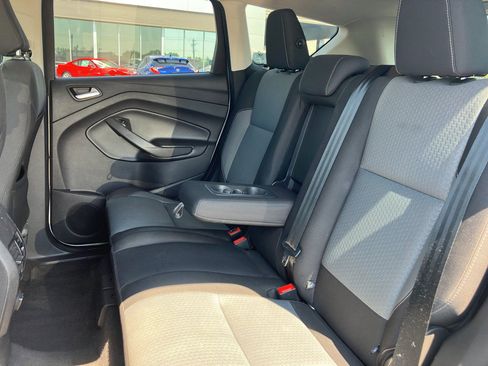 Used 2018 Ford Escape SE FWD image 26