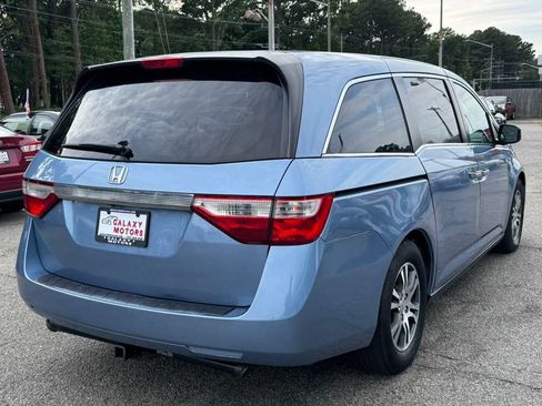Used 2013 Honda Odyssey EX image 3