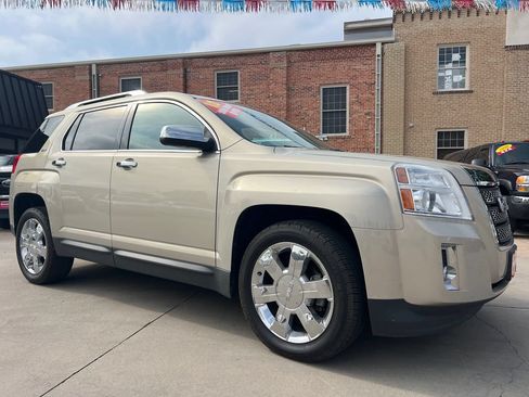 Used 2012 GMC Terrain SLT FWD image 1