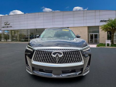 Certified 2026 INFINITI QX60 Luxe w/ Cargo Package FWD image 3
