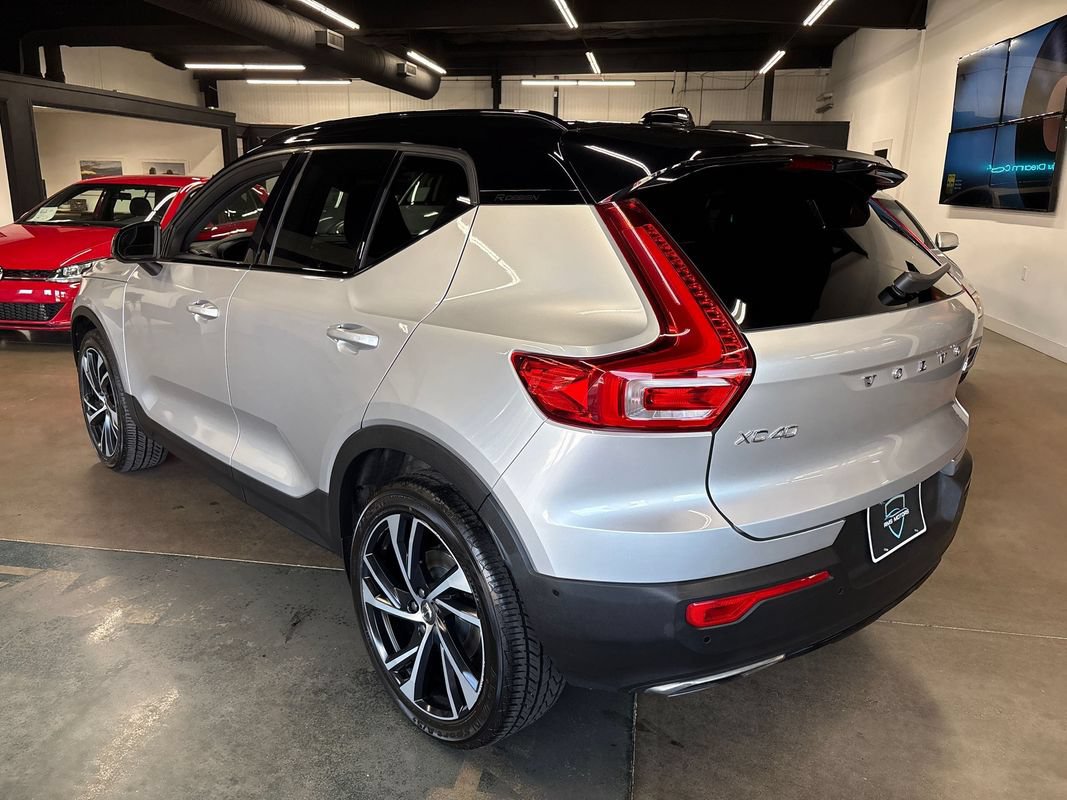 Used 2019 Volvo XC40 T5 R-Design AWD/4WD image 7