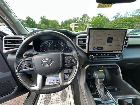 Used 2022 Toyota Tundra Limited w/ Power Package AWD/4WD image 26