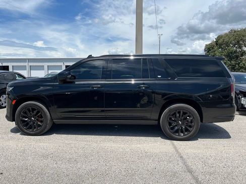 Used 2021 Cadillac Escalade ESV Sport w/ Driver Assist Tech Package RWD image 7