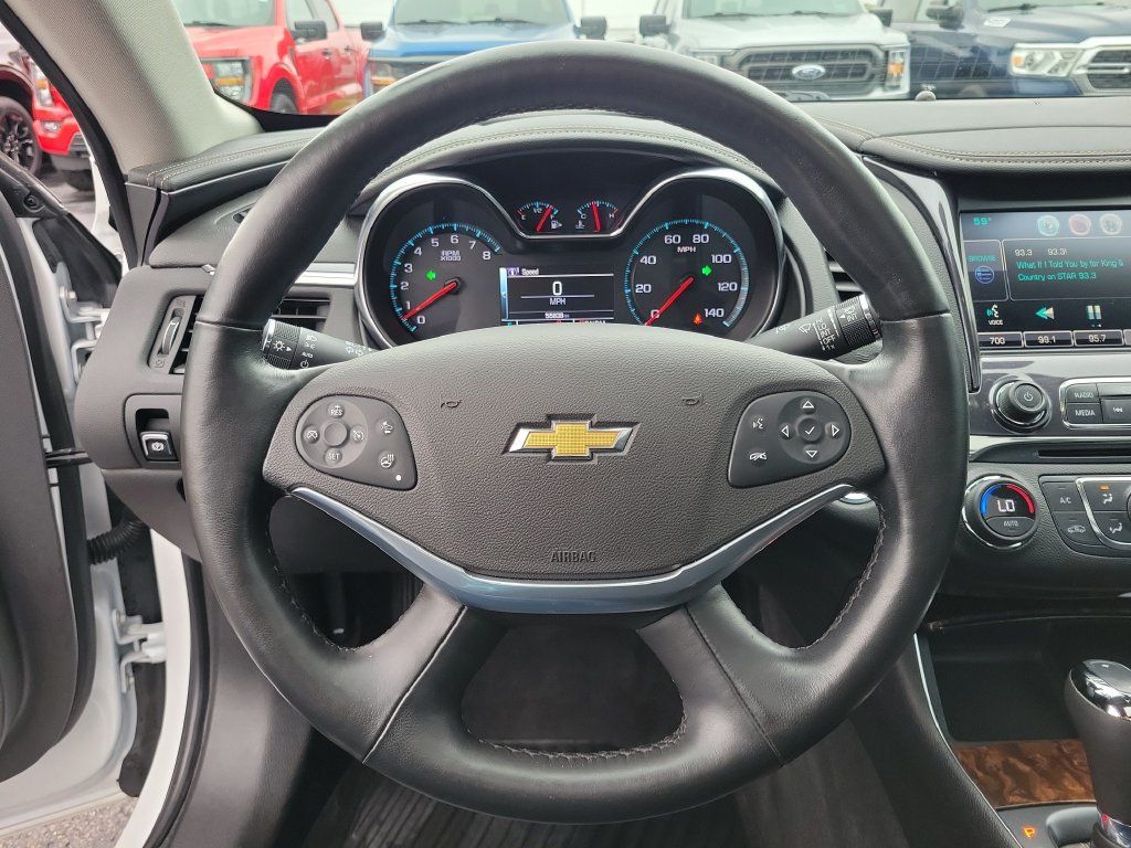 Used 2015 Chevrolet Impala LTZ FWD image 23