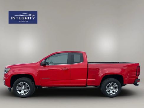 Used 2015 Chevrolet Colorado LT w/ LT Convenience Package image 6