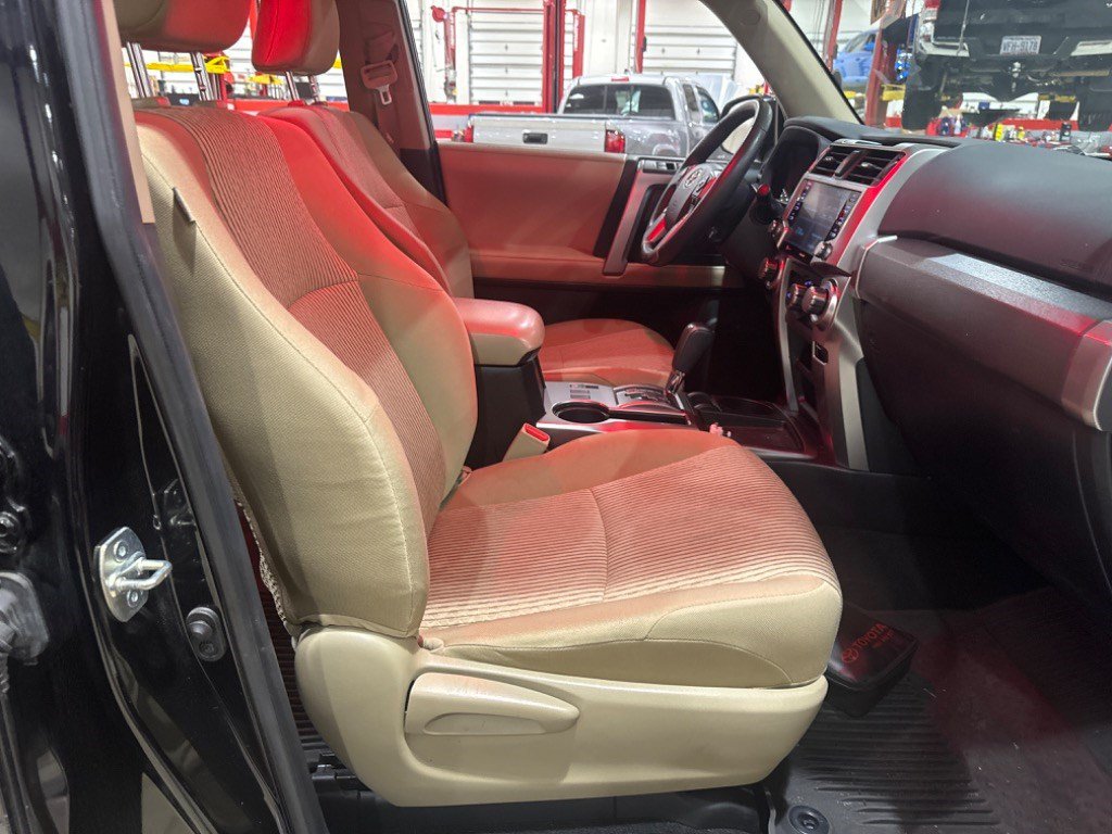 Used 2022 Toyota 4Runner SR5 RWD image 49