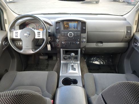 Used 2011 Nissan Pathfinder SV w/ Protection Pkg image 26