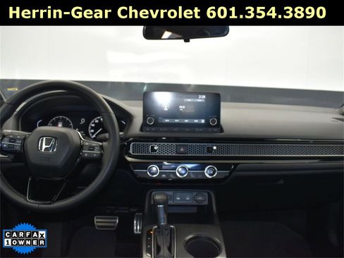 Used 2025 Honda Civic Sport image 19