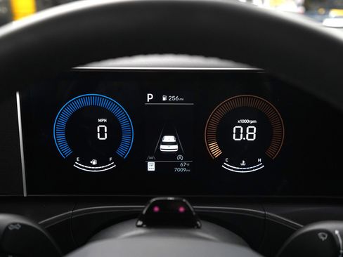 Certified 2025 Hyundai Santa Fe XRT w/ Tow & Go Package image 23