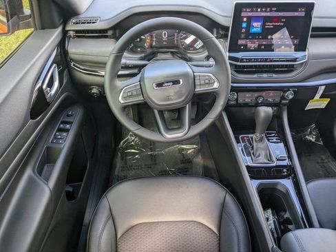 New 2026 Jeep Compass Latitude AWD/4WD image 14