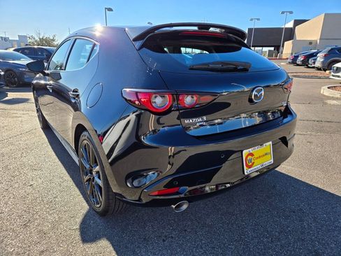New 2026 MAZDA MAZDA3 Hatchback w/Premium Plus Pkg AWD/4WD image 4