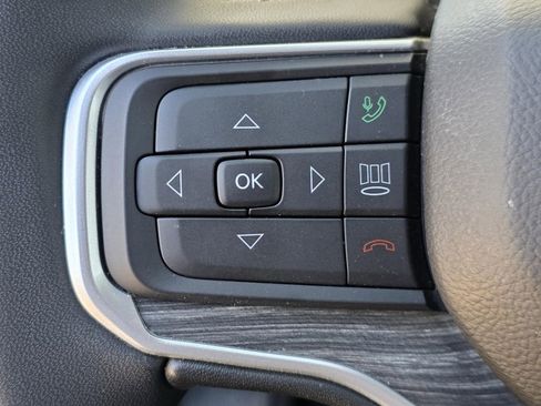 Used 2024 Jeep Wagoneer Series II w/ Flexible Seating Group image 28