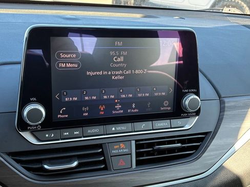 Used 2025 Nissan Altima 2.5 SV image 20